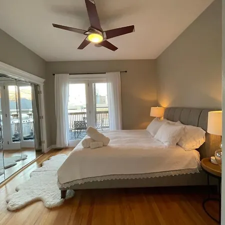 Amazing 3Br 3 Ba Property In Chicago