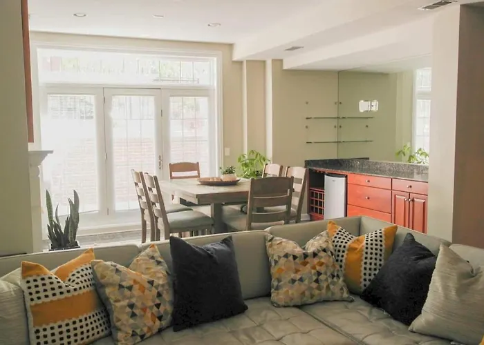 Apartment Amazing 3br 3 Ba In *