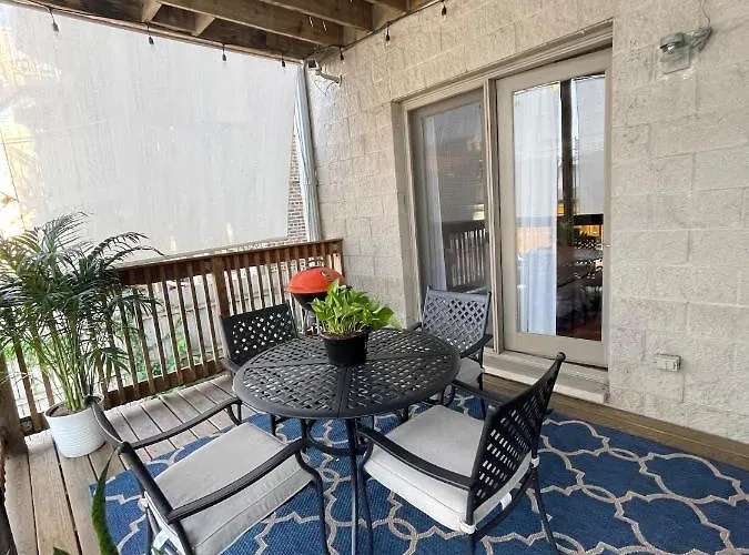 Amazing 3br 3 Ba In