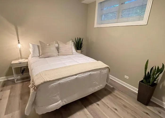 Amazing 3br 3 Ba In Chicago